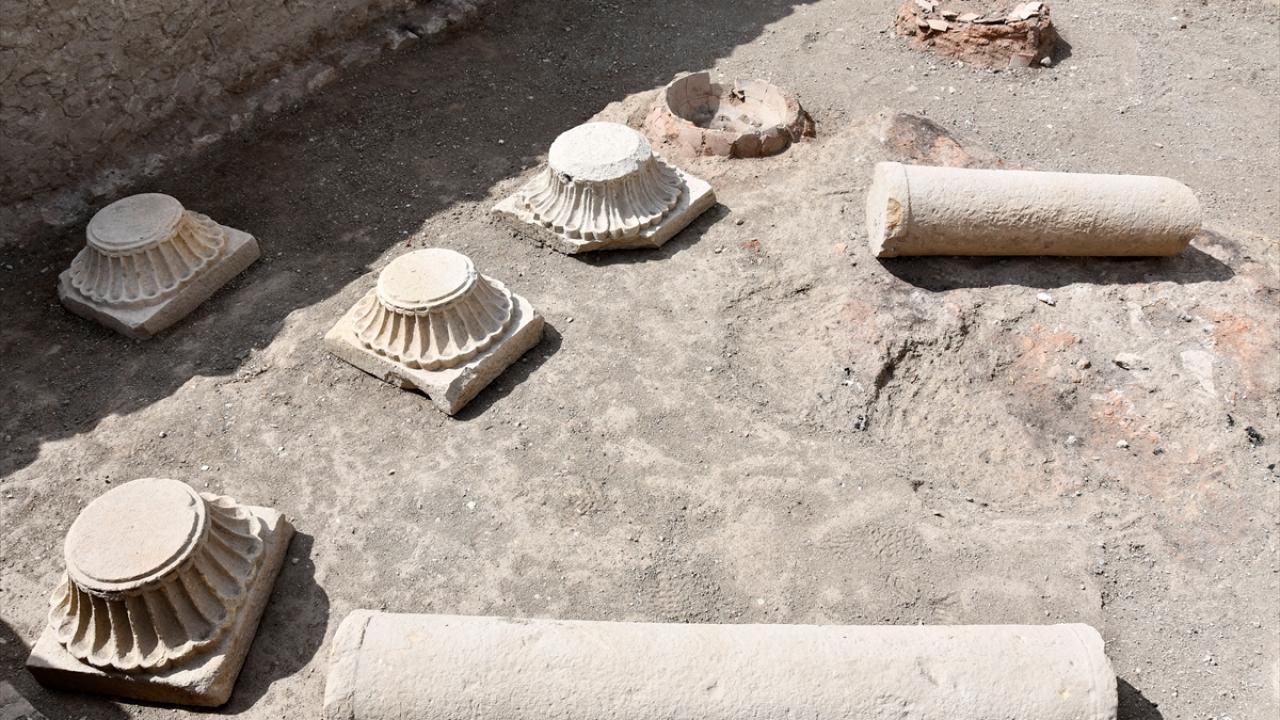 "Urartularla bağlantılı olduğunu düşündüğümüz bulgular elde ettik"