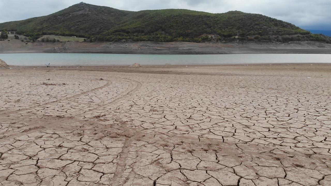 Baraj elektrik üretimi ve tarımsal sulamada kullanılıyor