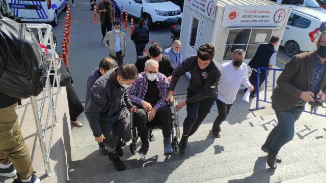 Tartıştığ esnafı 12nci kattan aşağı atan kişi hakim karşısında