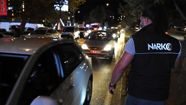 Türkiye Güven Huzur uygulamasında 1156 şüpheli yakalandı