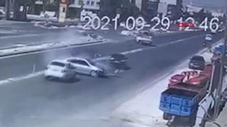 Şanlıurfa'da feci kaza: 2'si çocuk 6 yaralı