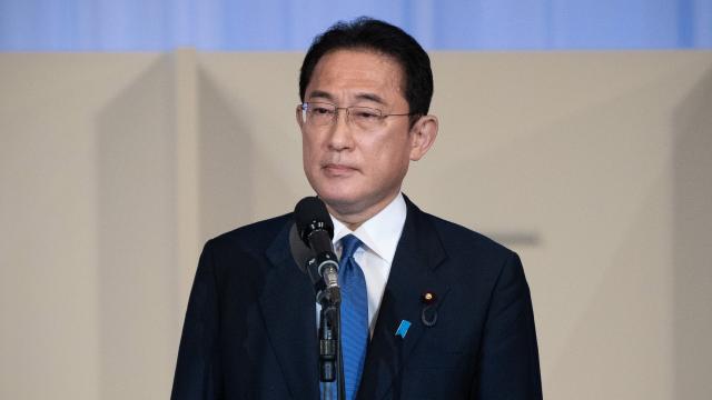 Japonyada Kişidanın kabinesine kamuoyu desteği yüzde 60