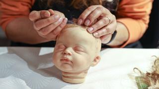 Isısı insana geçen 'reborn bebekler'