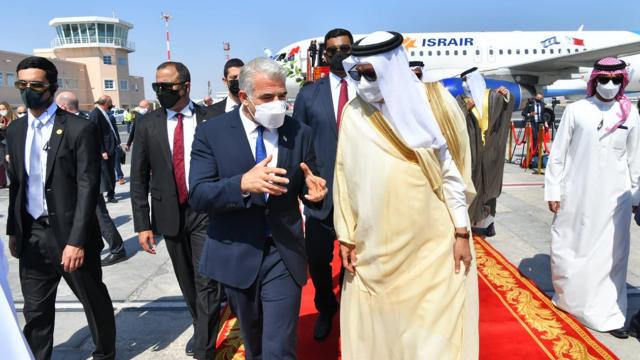 İsrail Dışişleri Bakanı Lapid, ilk kez Bahreynde