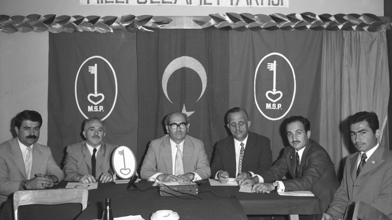 Oğuzhan Asiltürk hayatını kaybetti