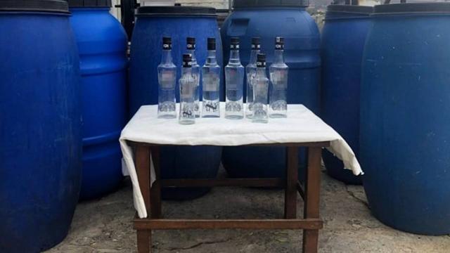 Balıkesirde sahte içki operasyonu: 3 gözaltı