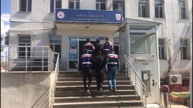 Bingölde terör ve uyuşturucu suçundan aranan iki kişi yakalandı