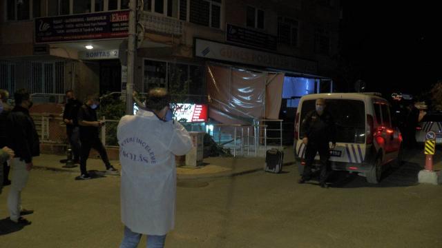 Pendikte polise bıçakla saldıran kişi etkisiz hale getirildi