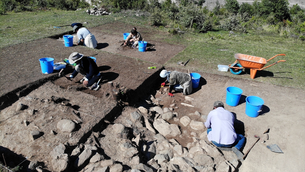 "Yontular Karadeniz`de de şamanizmin ve animizmin olduğunu gösteriyor"