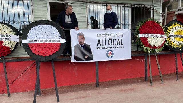 Gazeteci Ali Öcal için tören düzenlendi