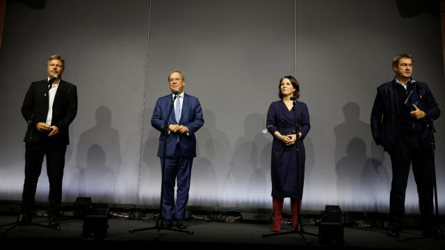 Almanyada hükümeti kurma çalışmaları: CDU/CSU ile Yeşiller görüştü