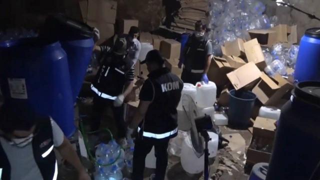 Gaziantepte 2,3 ton etil alkol ele geçirildi