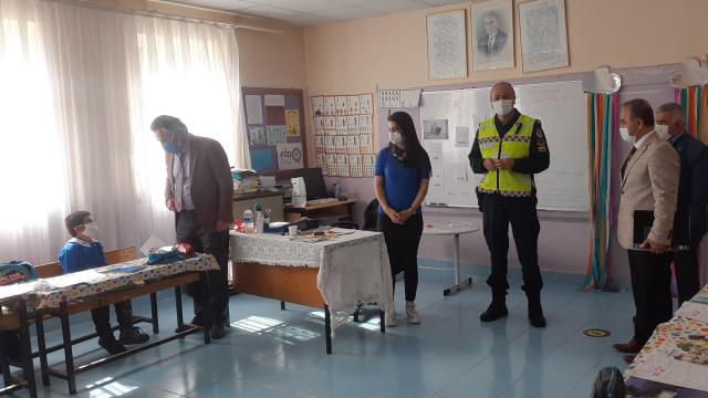 Samsun Milli Eğitim Müdürü Yiğitten jandarmaya teşekkür