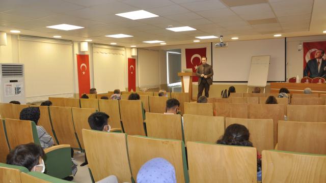 İhsangazide turizm sektörü çalışanlarına eğitimi verildi