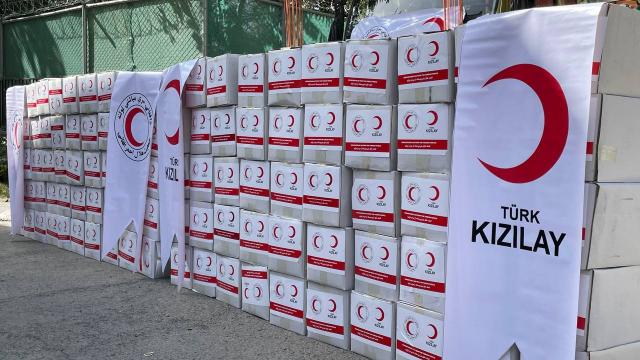 Türkiye, Afganistana 33 ton gıda yardımı ulaştırdı