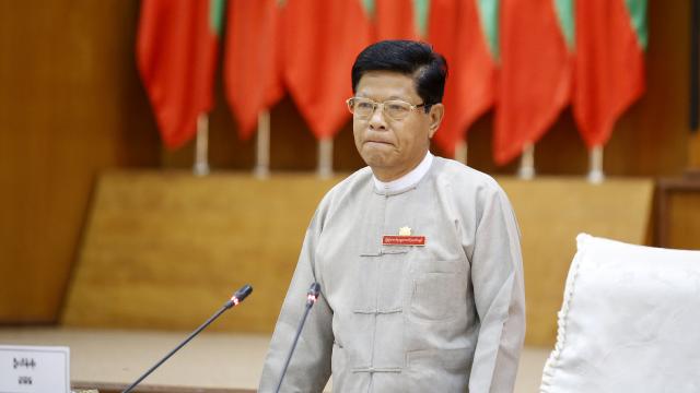 Myanmarda devrik lider Suu Çii kendisine yöneltilen bazı suçlamaları reddetti