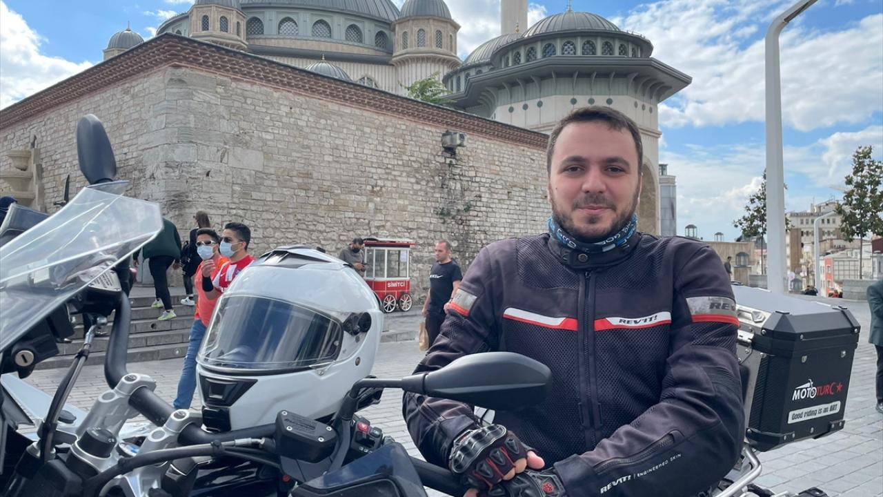 "Görev aldığım camilere hep motosikletle gelip gittim"