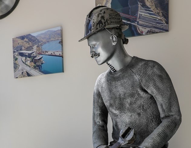 "Kömürhan Köprüsü aslında Türkiye`nin gelişme sürecini anlatıyor"