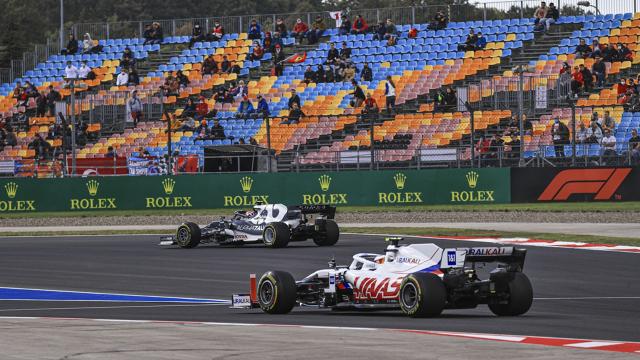 Formula 1 araçları İstanbul Park Pistine çıktı