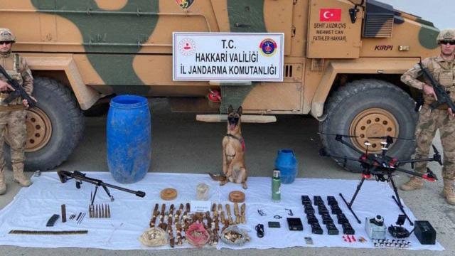 Teröristlere ait silah ve mühimmat ele geçirildi