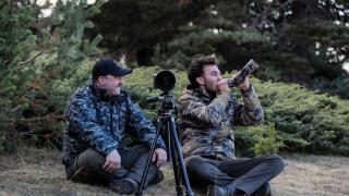 Bakan Varank, Ankara ormanlarında kızıl geyikleri gözlemledi