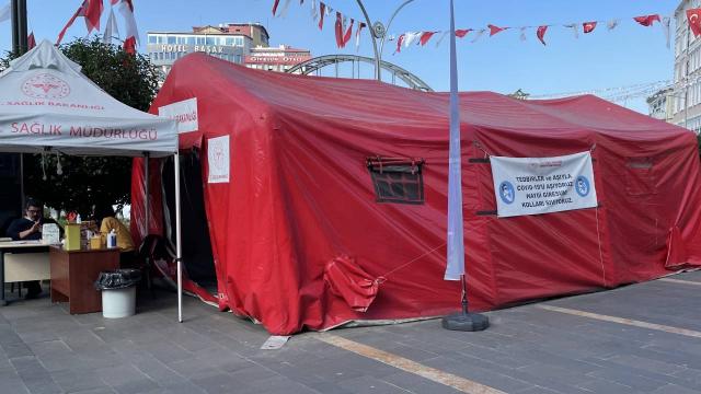 Giresunda aşı çadırına zarar verildi