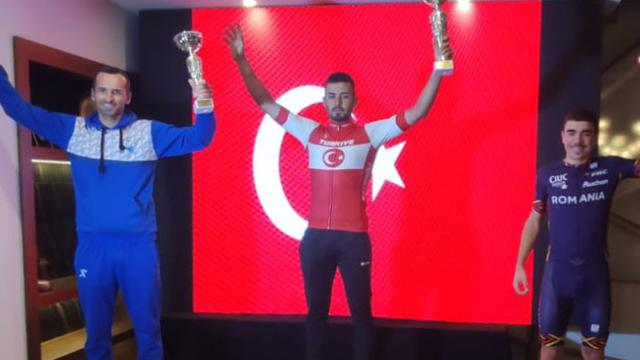 Milli bisikletçiler Balkan şampiyonu oldu