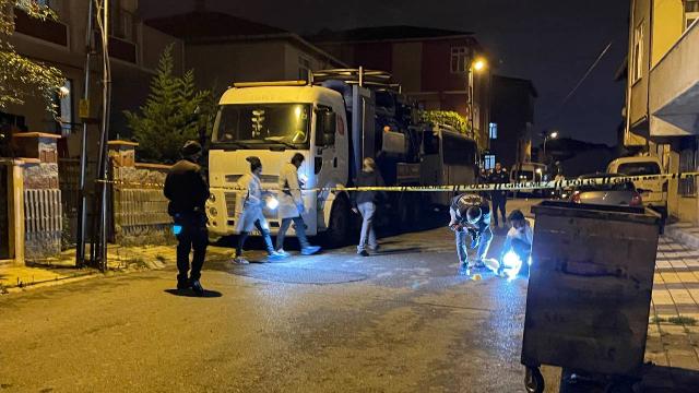 Sancaktepede 2 bekçi pompalı tüfekle yaralandı
