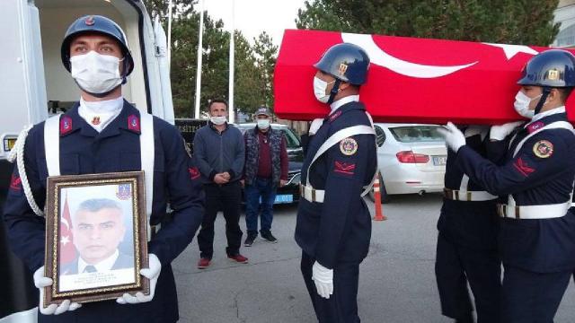 Eğitim sırasında kalp krizi geçiren uzman çavuş şehit oldu