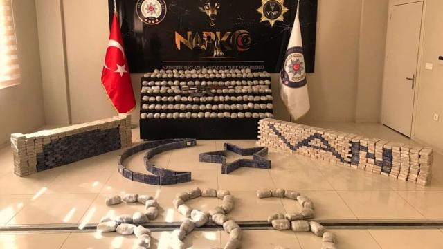 Vanda bir haftada 387 kilogram uyuşturucu ele geçirildi