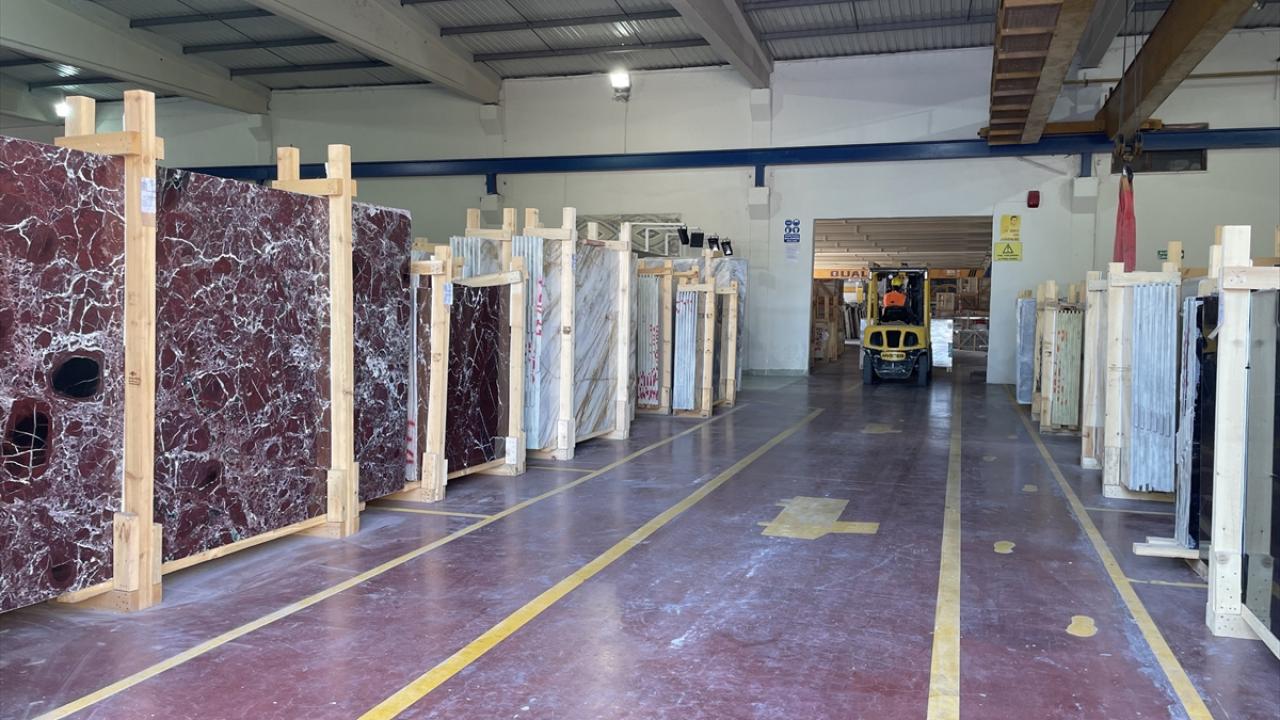 "Elazığ vişne mermerini başka yerde göremiyoruz"