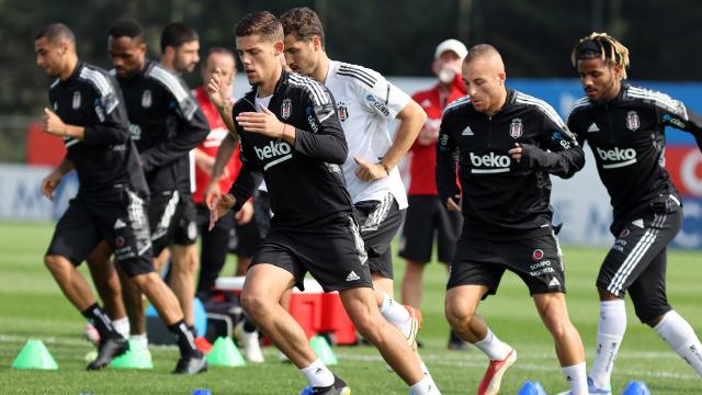 Beşiktaşta üç oyuncu 11e dönüyor