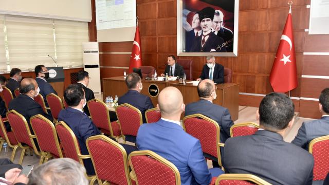 Gümüşhanede İl Koordinasyon Kurulu toplantısı yapıldı Yeni Zigana tünelinde ışığa 700 metre kaldı
