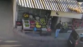 Kendilerini polis olarak tanıtıp marketlerden sigara topladılar