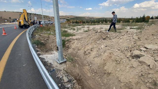 Ankaradaki kazı çalışmasında insan kemiklerine rastlandı