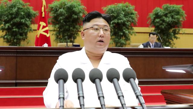 Kuzey Kore lideri Kim: Düşmanımız savaşın kendisidir