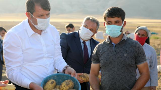 Sivasta tarım işçilerinin çocukları için çadır sınıflar oluşturulacak