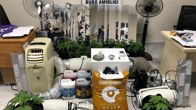 İstanbulda uyuşturucu operasyonunda bir kişi yakalandı