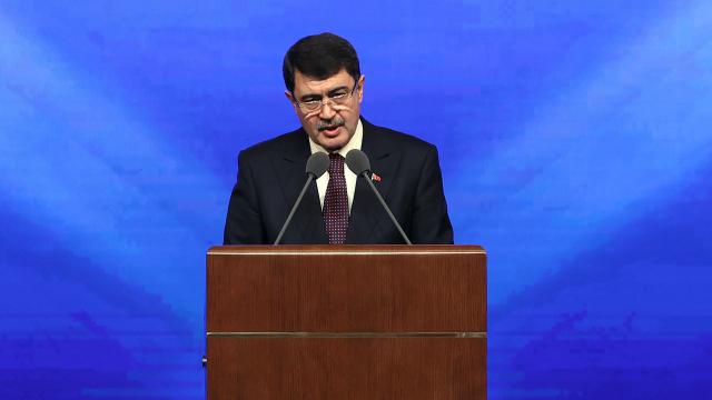 Vali Şahin Ankaranın başkent oluşunu kutladı