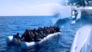 Denizin ortasından umut çağrısı: Çocuğumu kaybettim