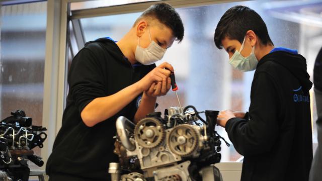 Yerli otomobilin geleceği bu okulda yetişiyor