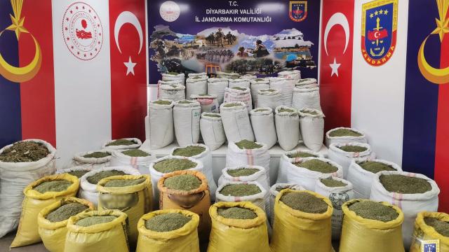 Diyarbakırda 1,7 ton uyuşturucu ele geçirildi