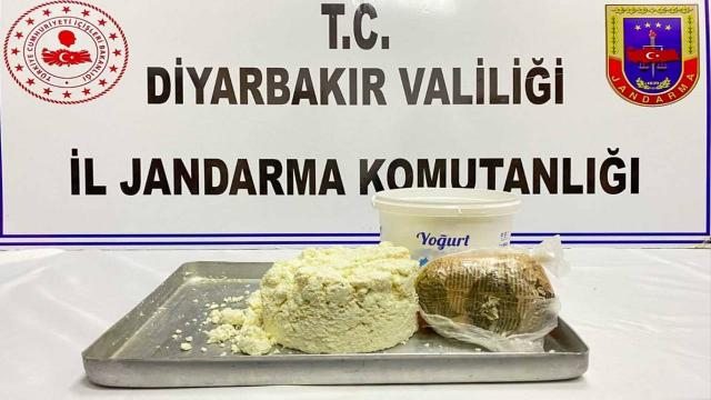 Yoğurt kovasında uyuşturucu ele geçirildi