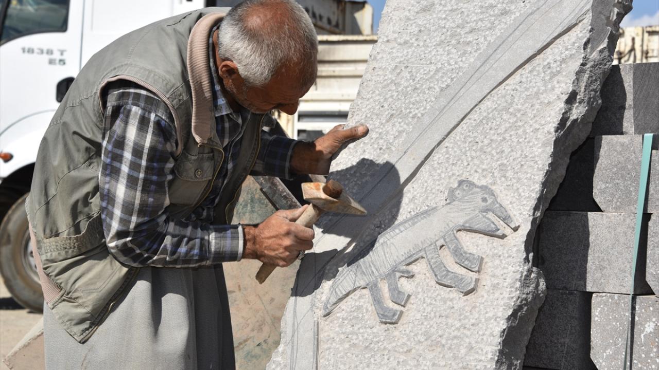 "Aynı sembolleri yapmaya devam ediyoruz"