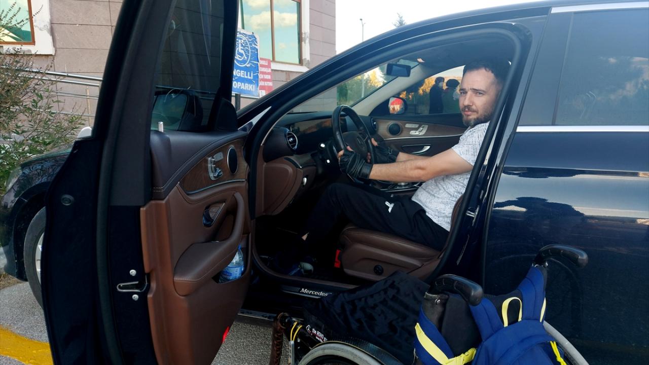 "Şu anda desteksiz oturabiliyor"