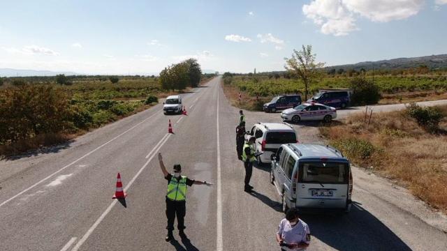 Denizlide drone destekli trafik denetimi yapıldı