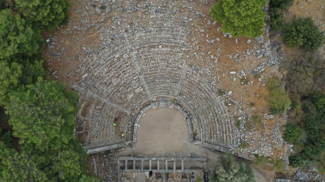Priene Antik Kentindeki ilk kiliseye ulaşıldı