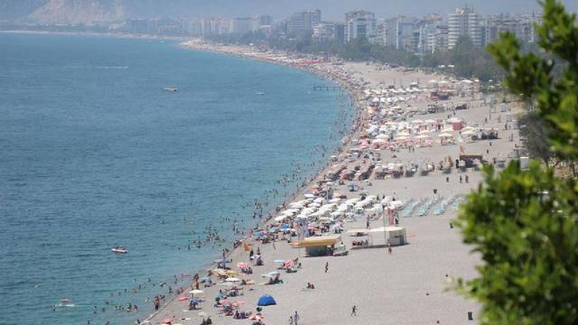 Yurt içi turizm harcamaları 2. çeyrekte 10 milyar lirayı geçti