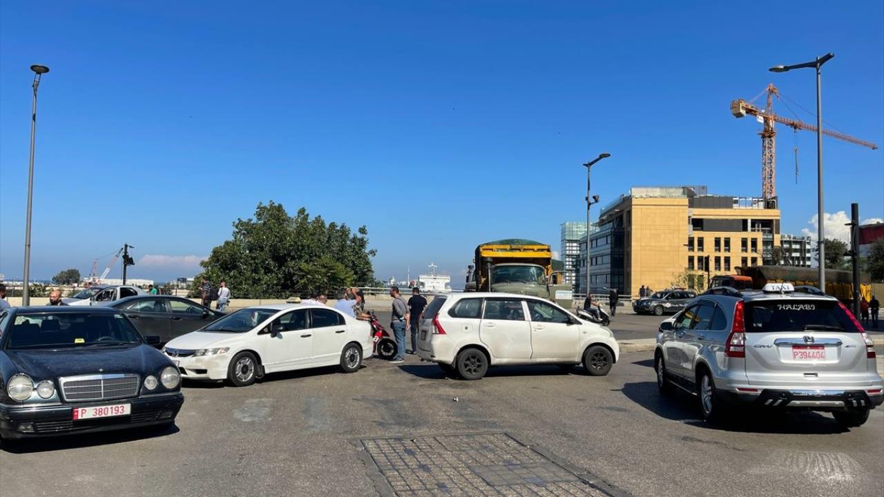 Lübnan`daki akaryakıt zammı