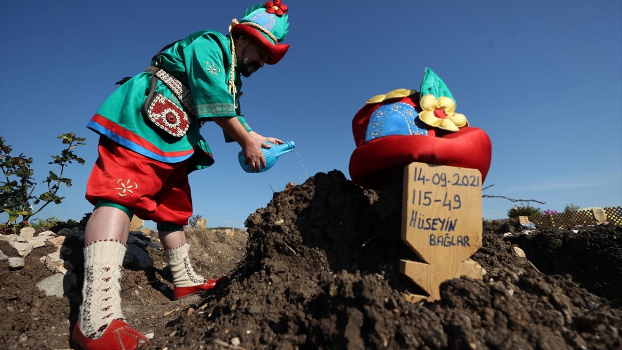 "Hacivat ve Karagöz`ü yaşatmaya, temsil etmeye devam edeceğiz"